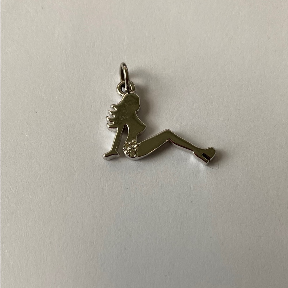 Silver Silhouette Pendant